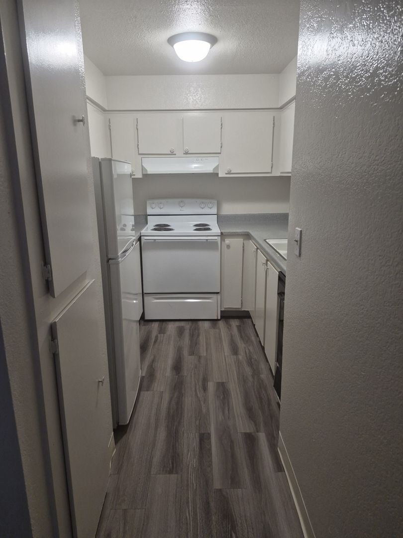 Mesa Verde Apartments 5 of 12