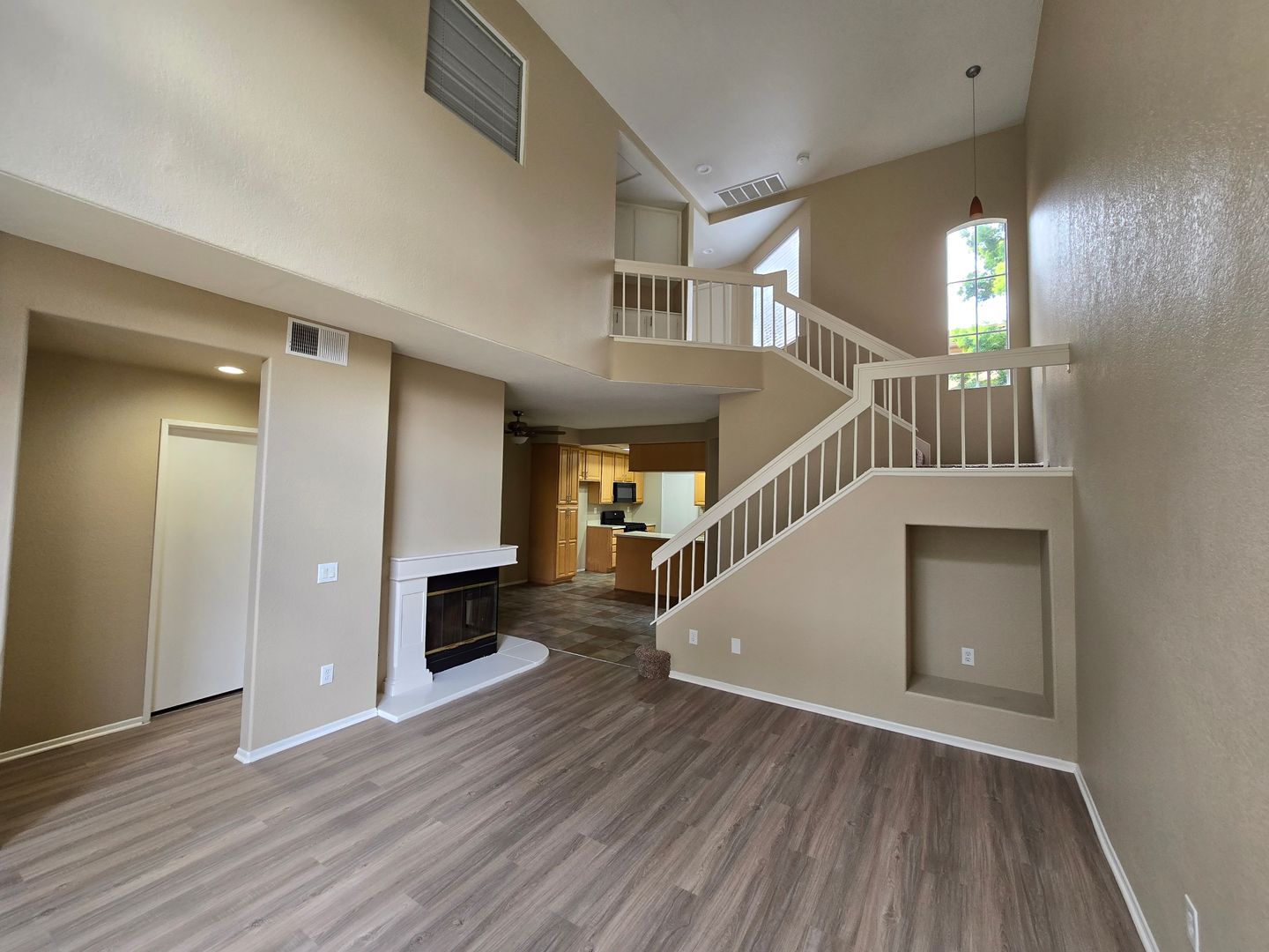 Aliso Viejo House: 101 Night Heron Lane