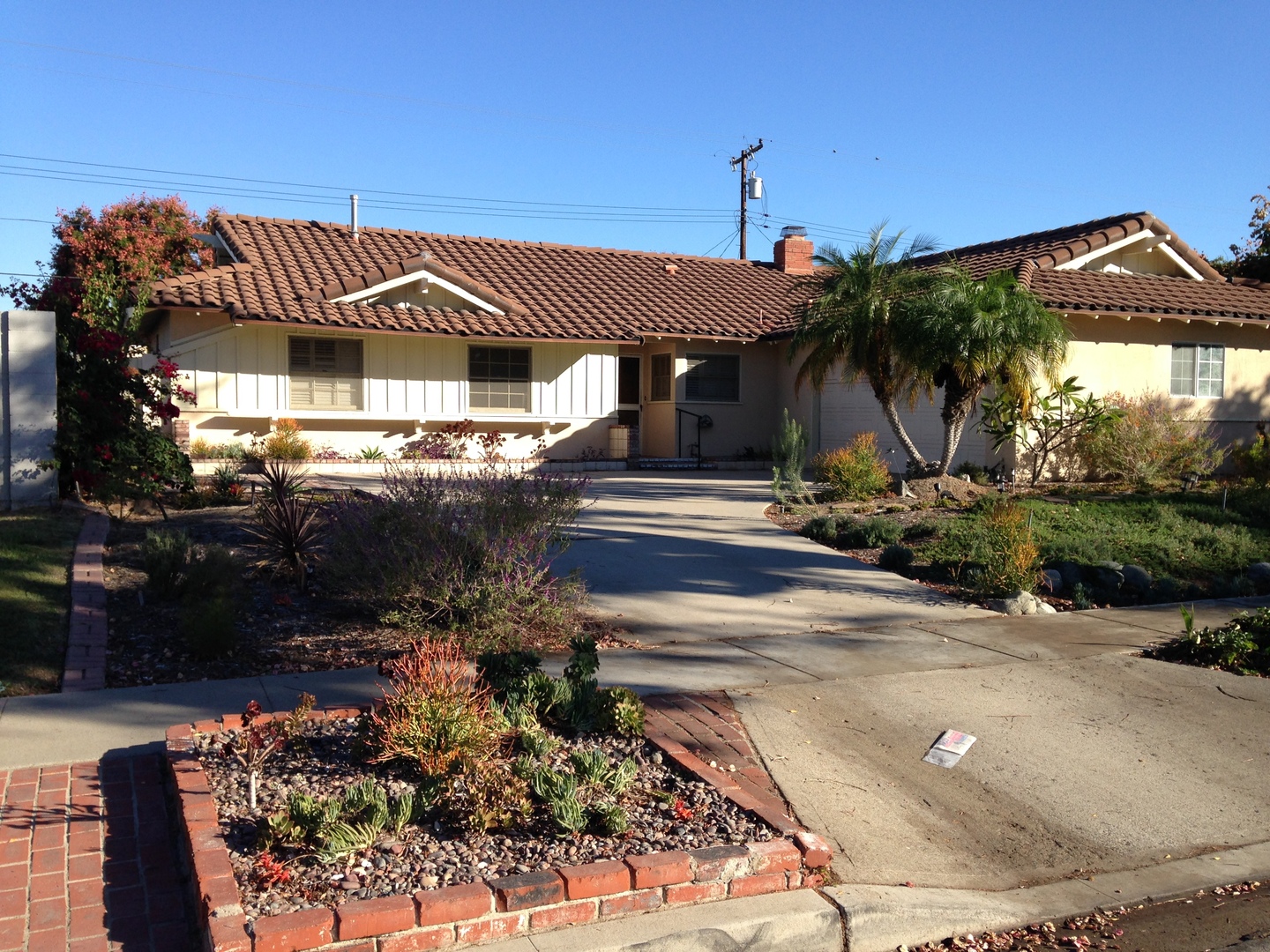 ANAHEIM House: 2539 E SEVILLE AVENUE