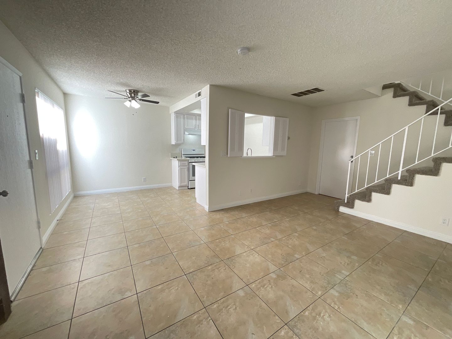 Huntington Beach Apartment: 7942 Moonshadow Circle