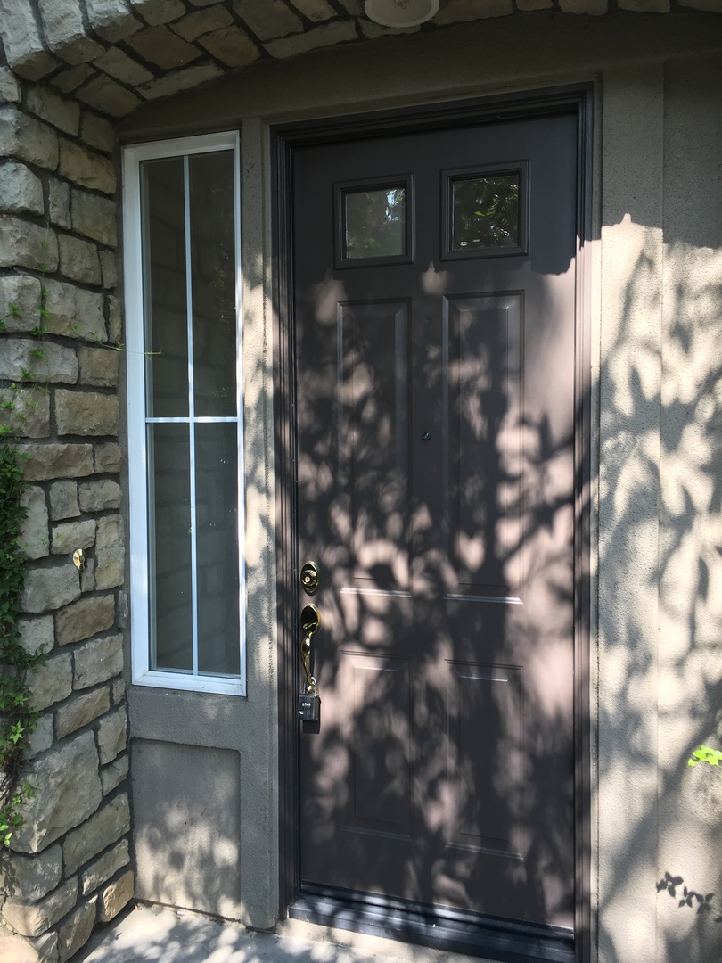 IRVINE House: 18 SALTON