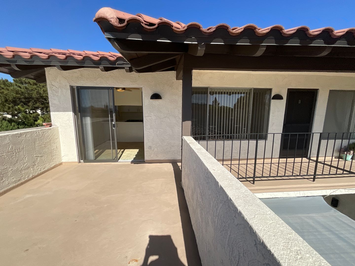 ORANGE Apartment: 308 W KELLY AVE