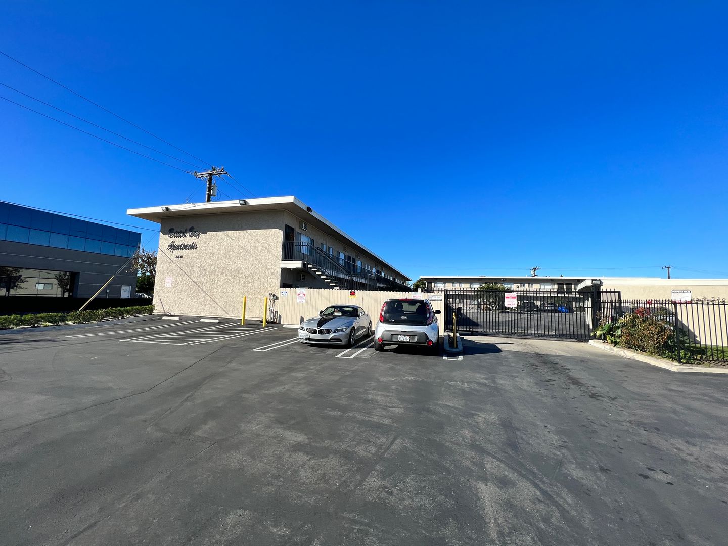 Costa Mesa Apartment: 1301 Baker Street