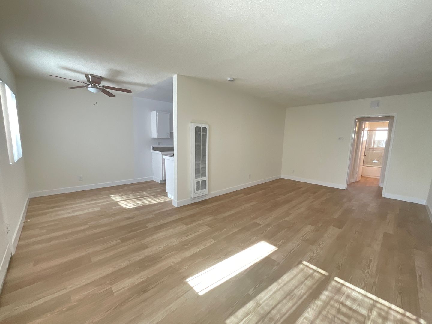 Anaheim Apartment: 630 N Anna Dr.
