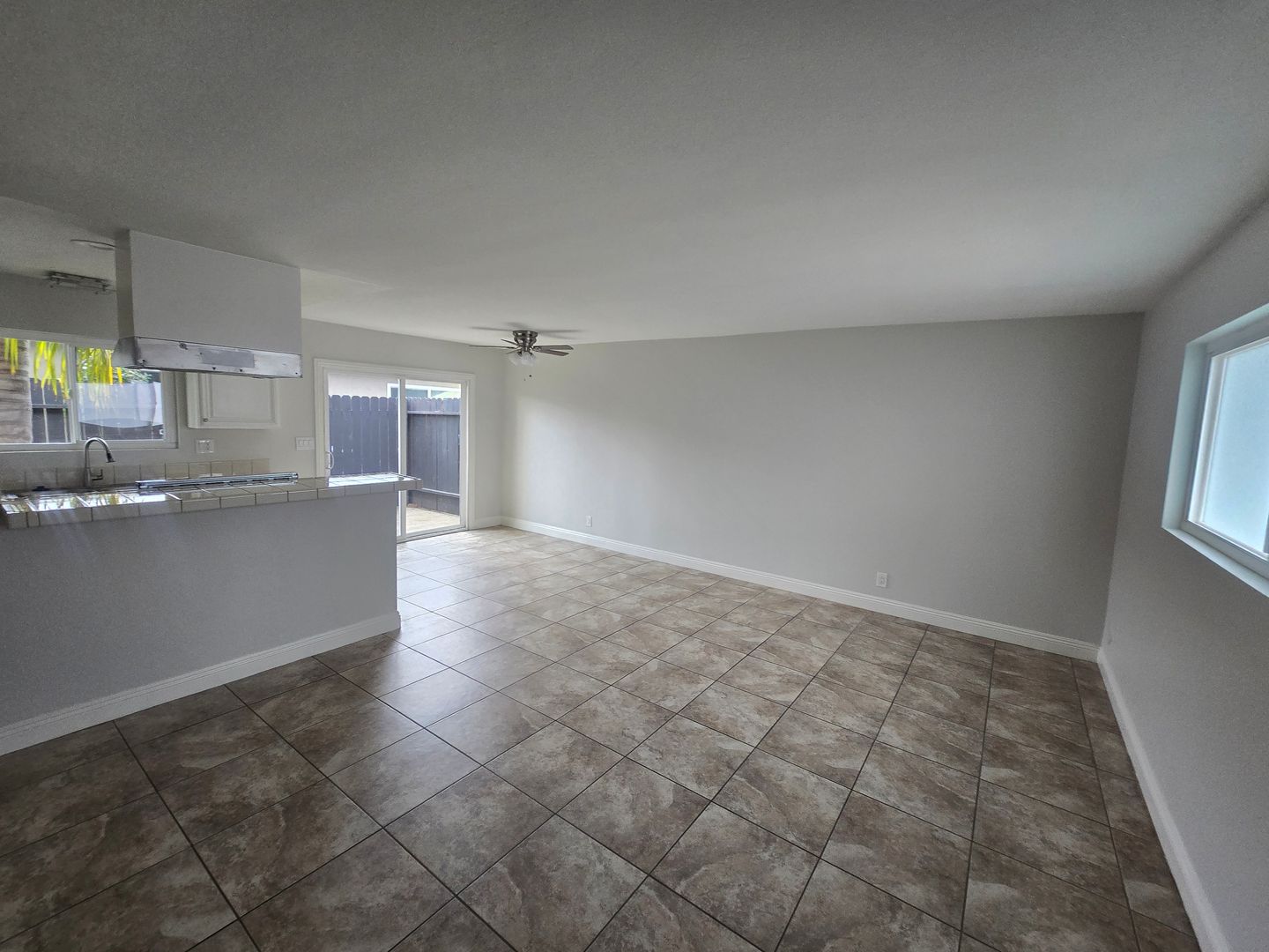 Costa Mesa Apartment: 2265-67 Pomona Avenue