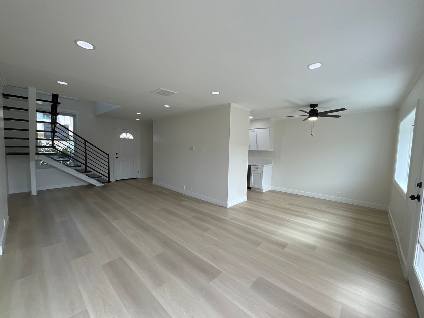 Huntington Beach House: 9745 Port Royal Circle