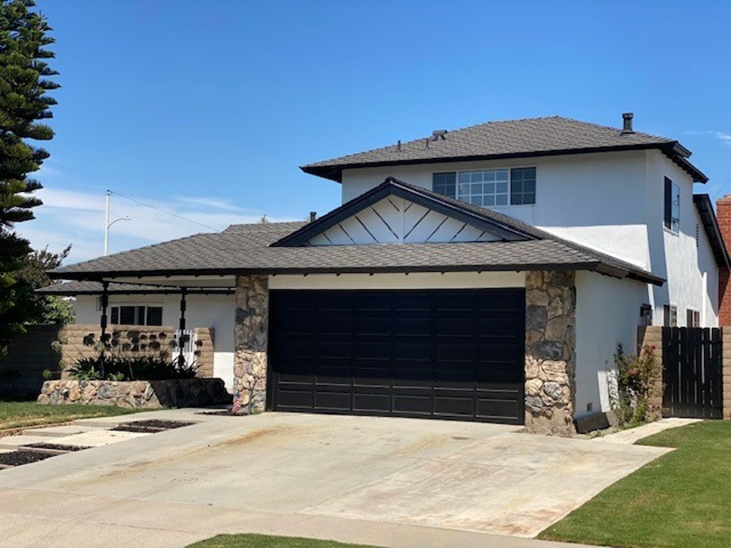 Huntinton Beach House: 16742 Montclair Lane