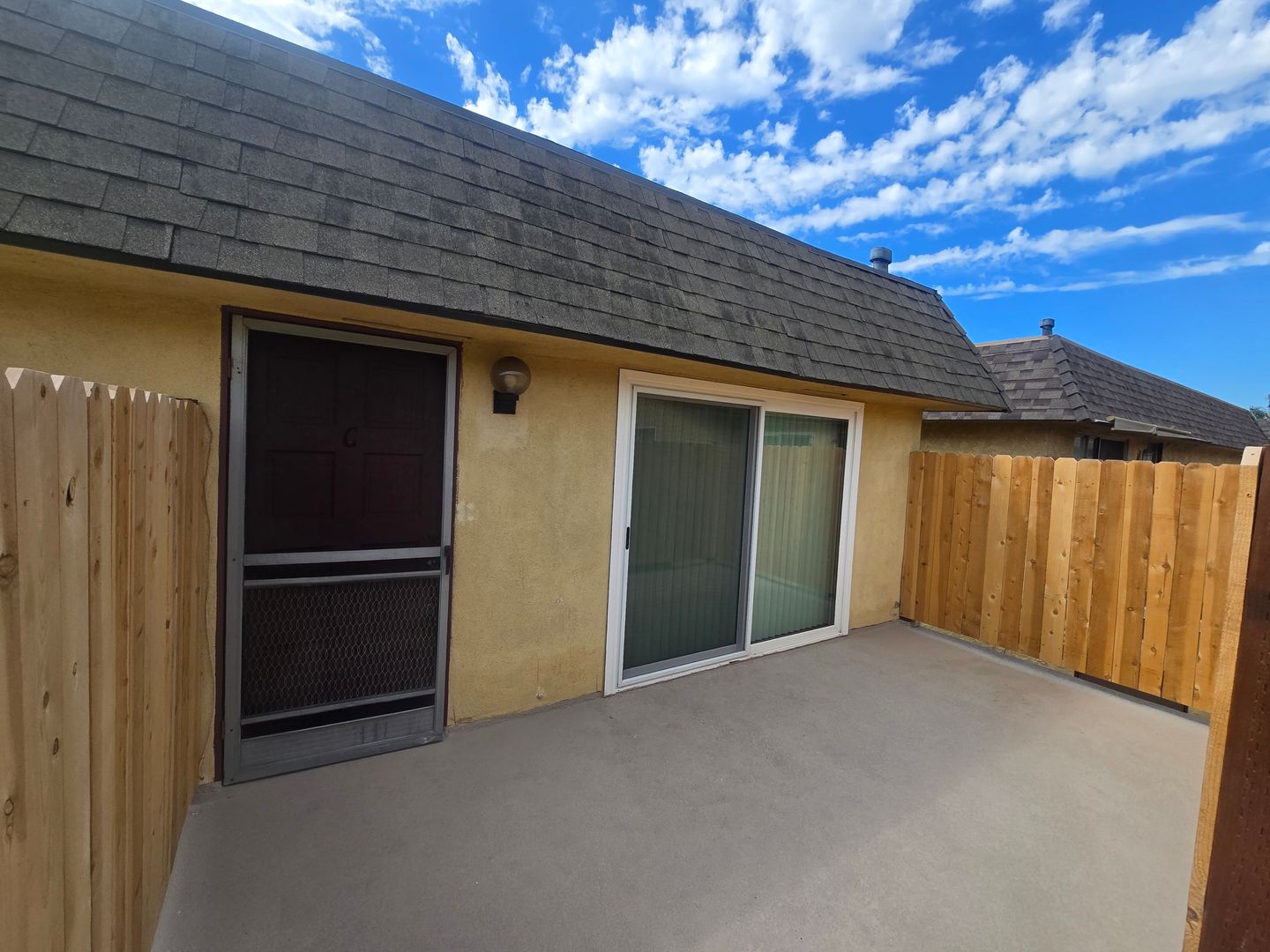 Costa Mesa Apartment: 359 Woodland Place