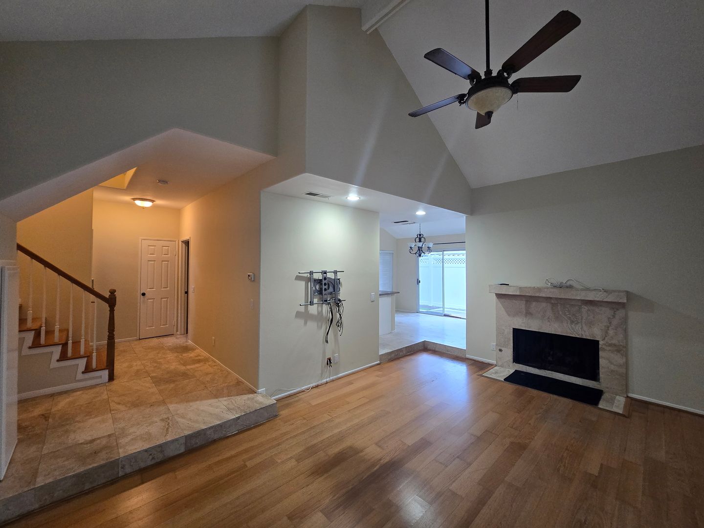 Costa Mesa House: 1920 Maple Avenue #C