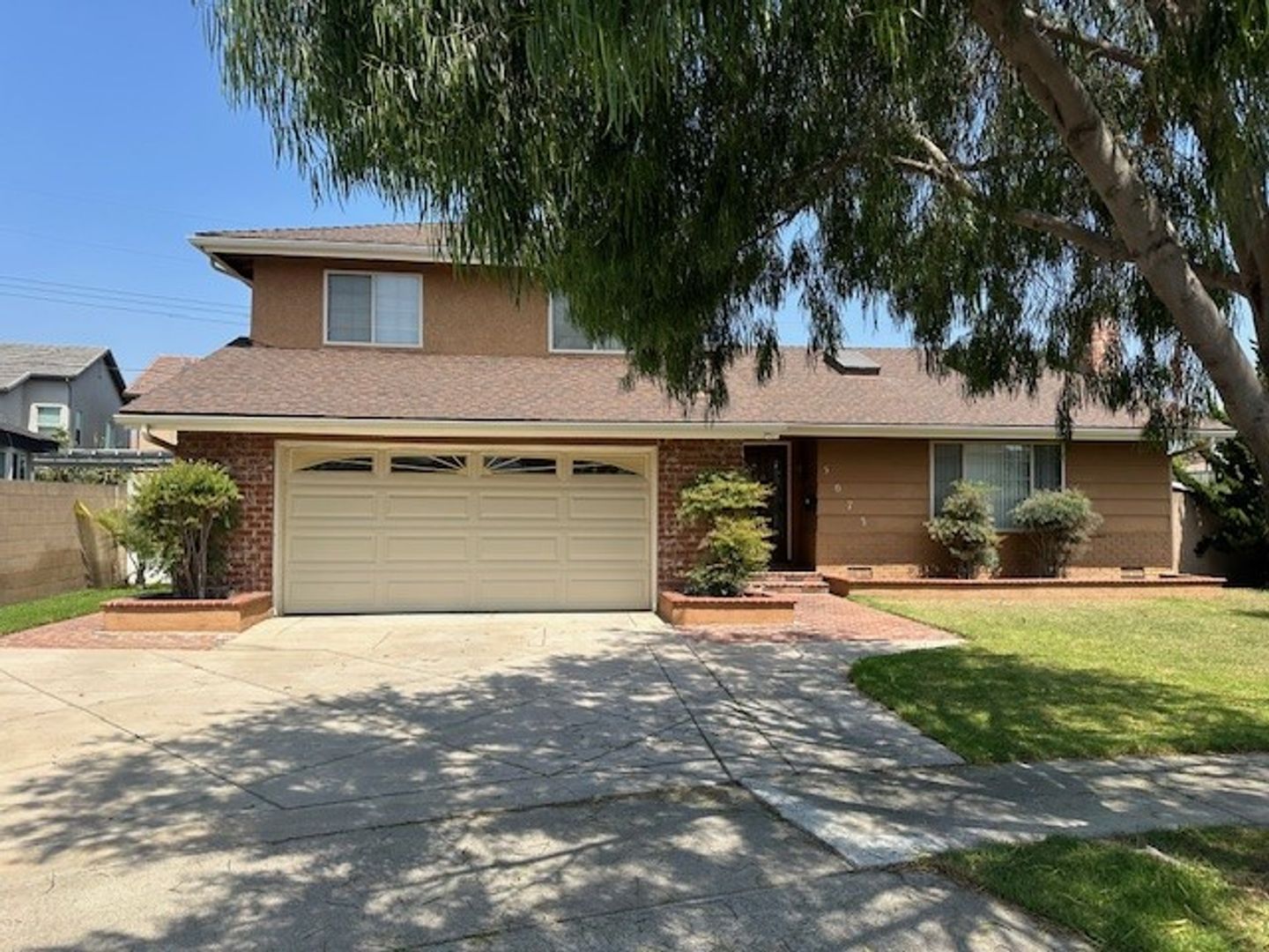 Cypress House: 5073 Oxford Drive