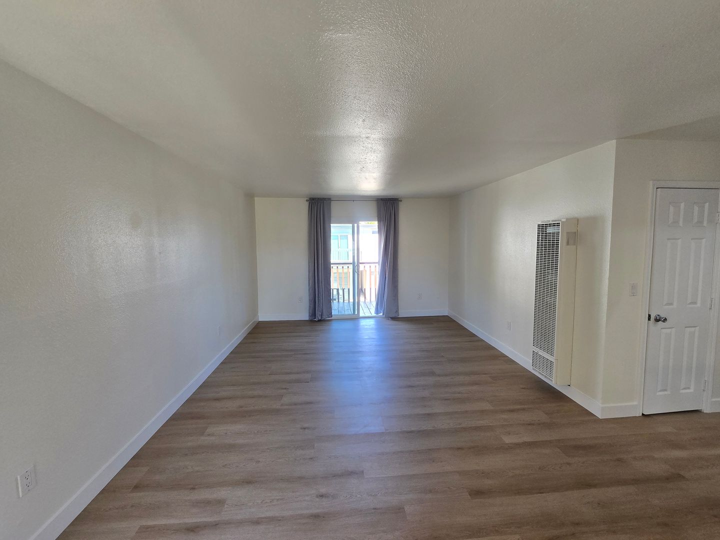 HUNTINGTON BEACH Apartment: 18671 LIBRA CIRCLE