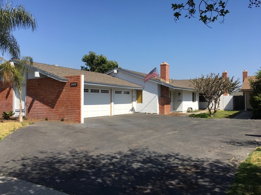 3 Bedroom 2 Bath Attached Duplex – photo 1