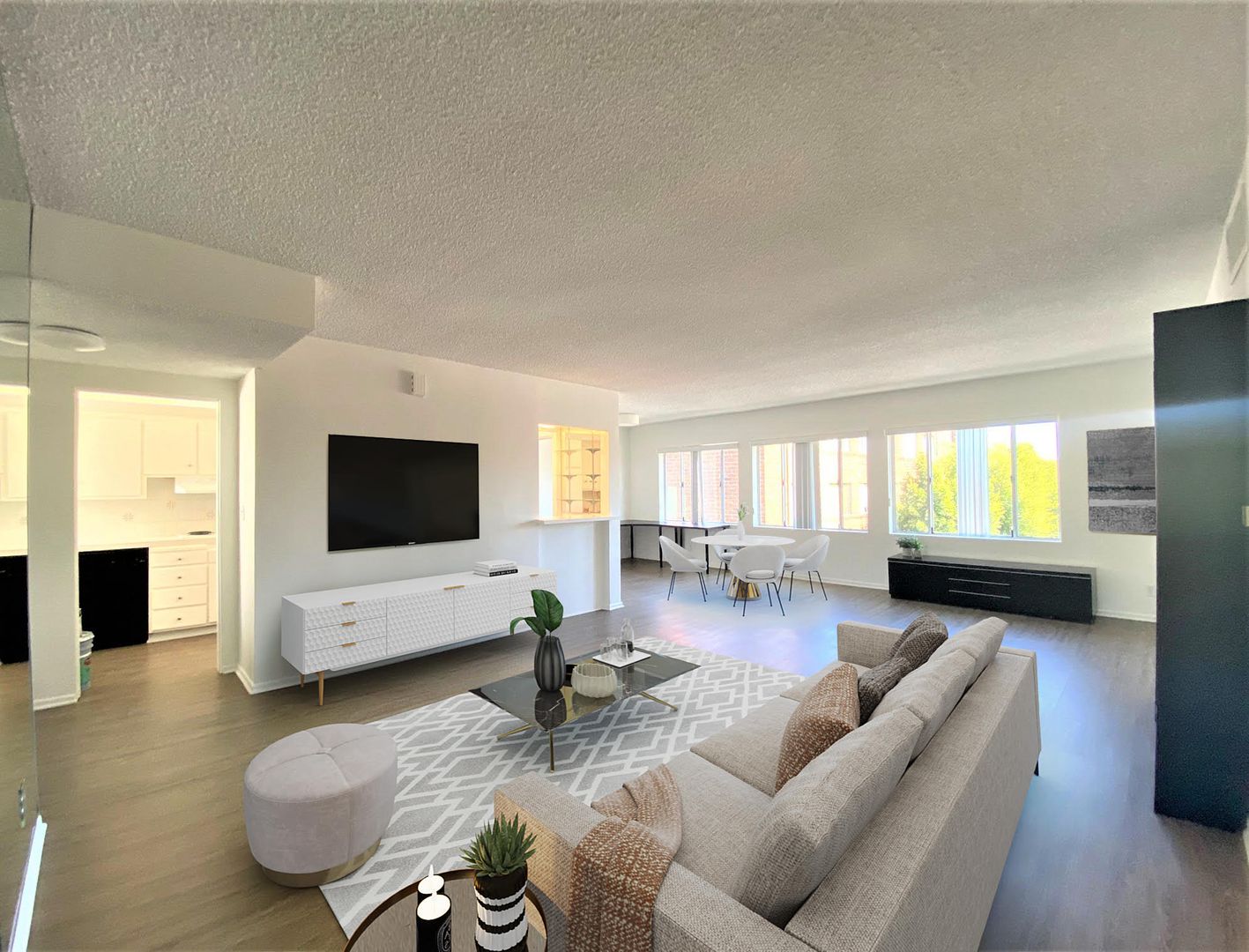 Beverly Hills Apartment: 134 S Elm Dr