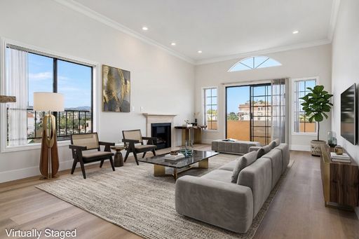 **Exceptional 2-Bedroom Residence | 2 Baths, In-Unit Laundry & Secure Parking** – photo 1