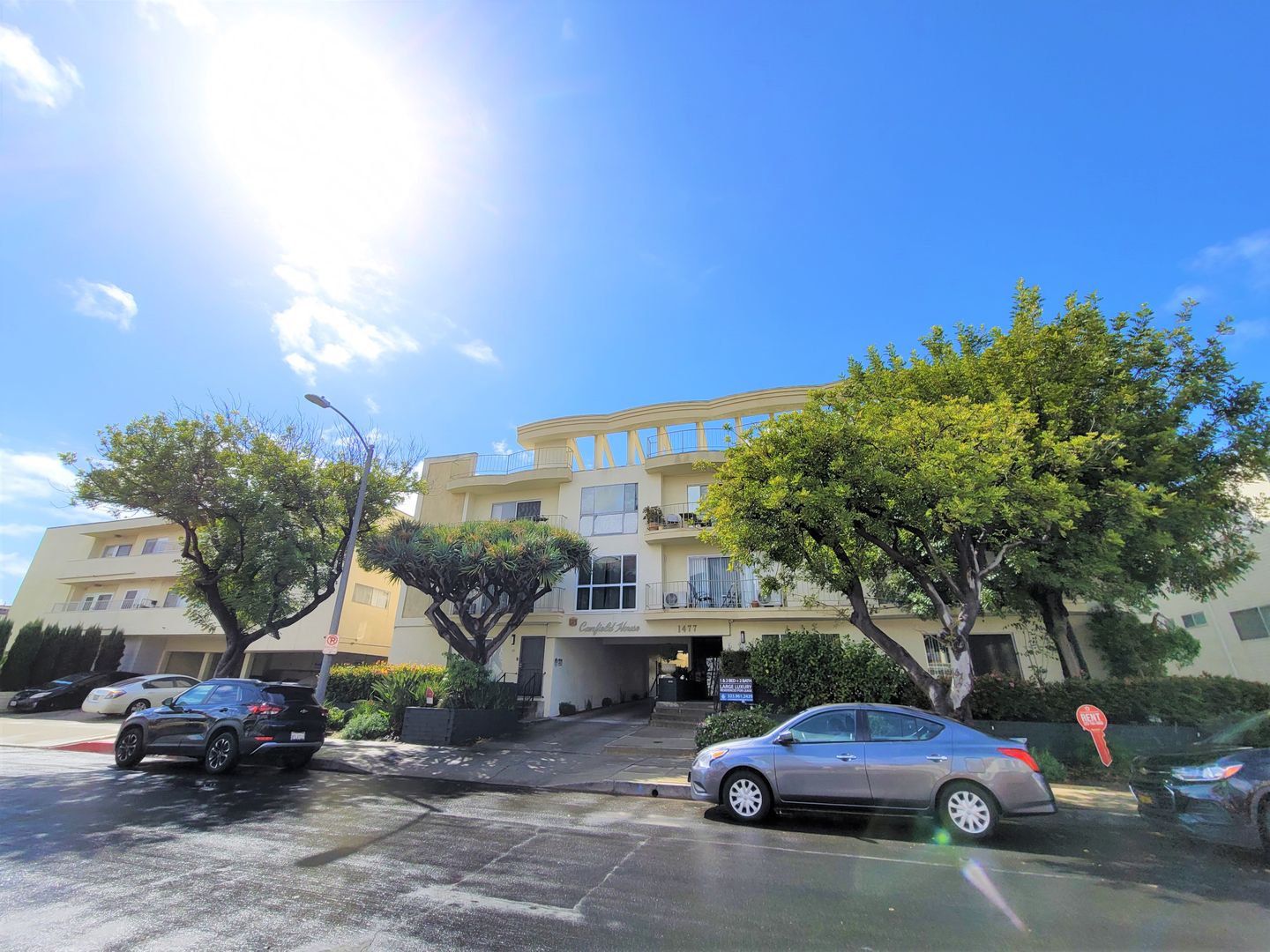 Los Angeles Apartment: 1477 S. Canfield Ave.