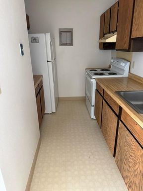 2 bed, 1 bath at Courtwood in Washburn