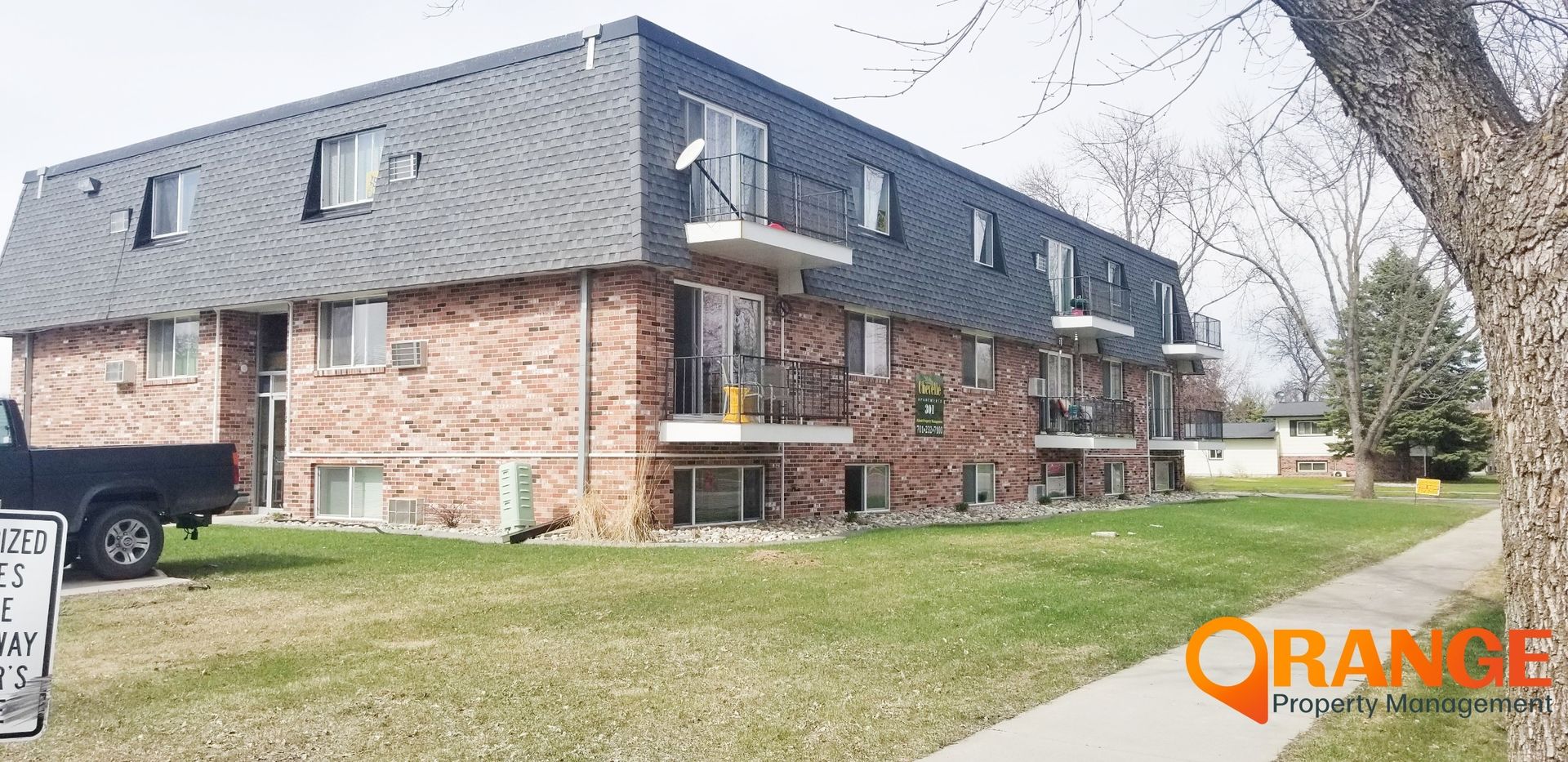 301 30th Ave N , Unit 203, Fargo, ND 58102