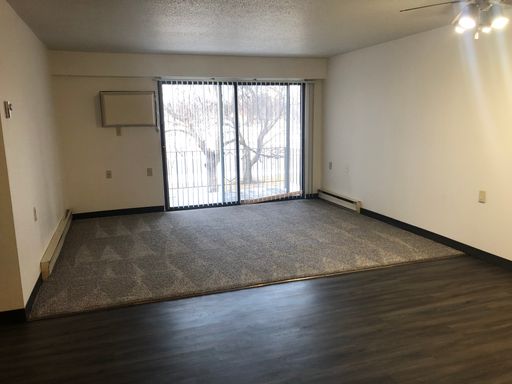 *** 1 Month Free on 15-Month Lease! *** 3 bedroom 2 bath Great location near NDSU! – photo 1