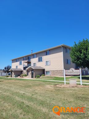 Prairiewood Apartments – Spacious 3 Bedroom, 1 Bathroom | Wahpeton, ND