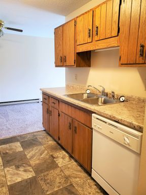 1 Bedroom Apartment | Convenient Location | Single Stall Garage Included – photo 1