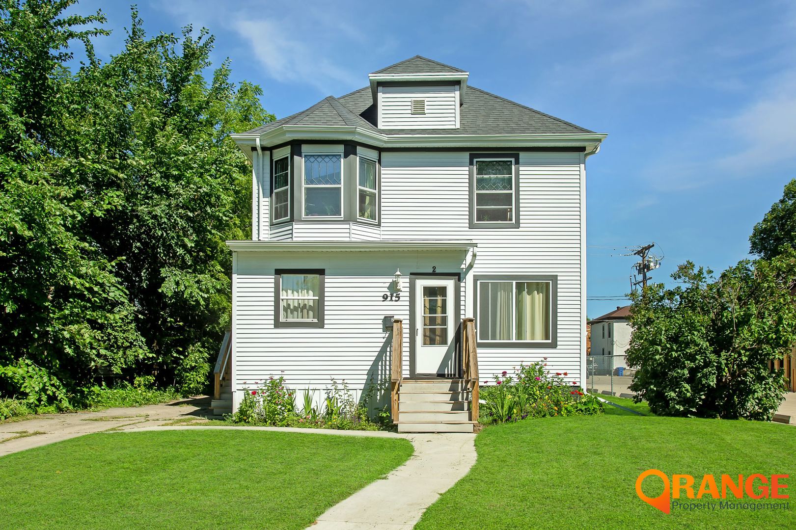 Fargo Apartment: 915 Broadway N