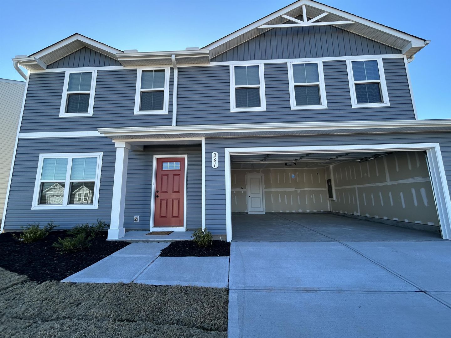 Seneca House: 261 Utica Bend Court