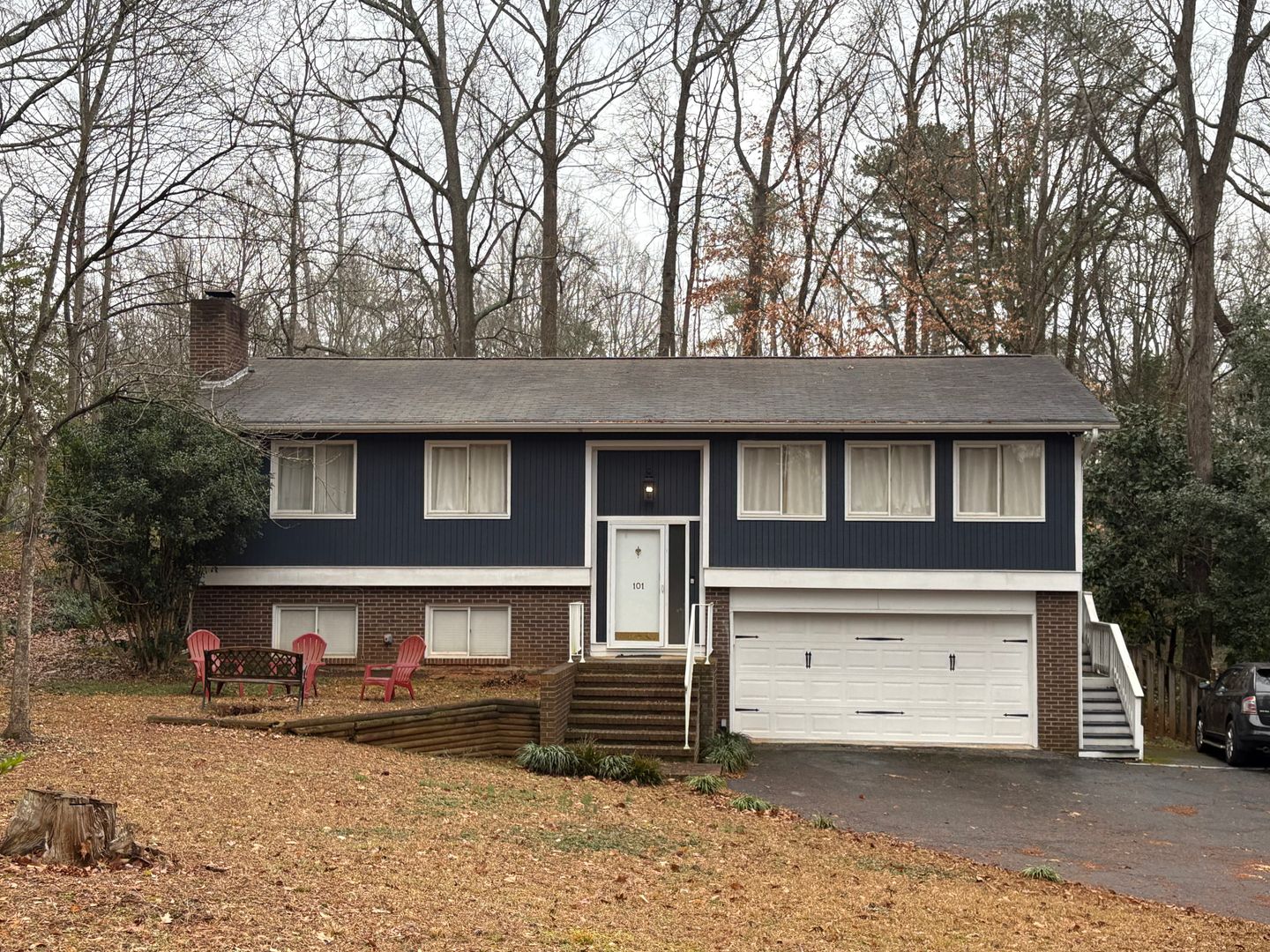 Clemson House: 101 Knight Circle