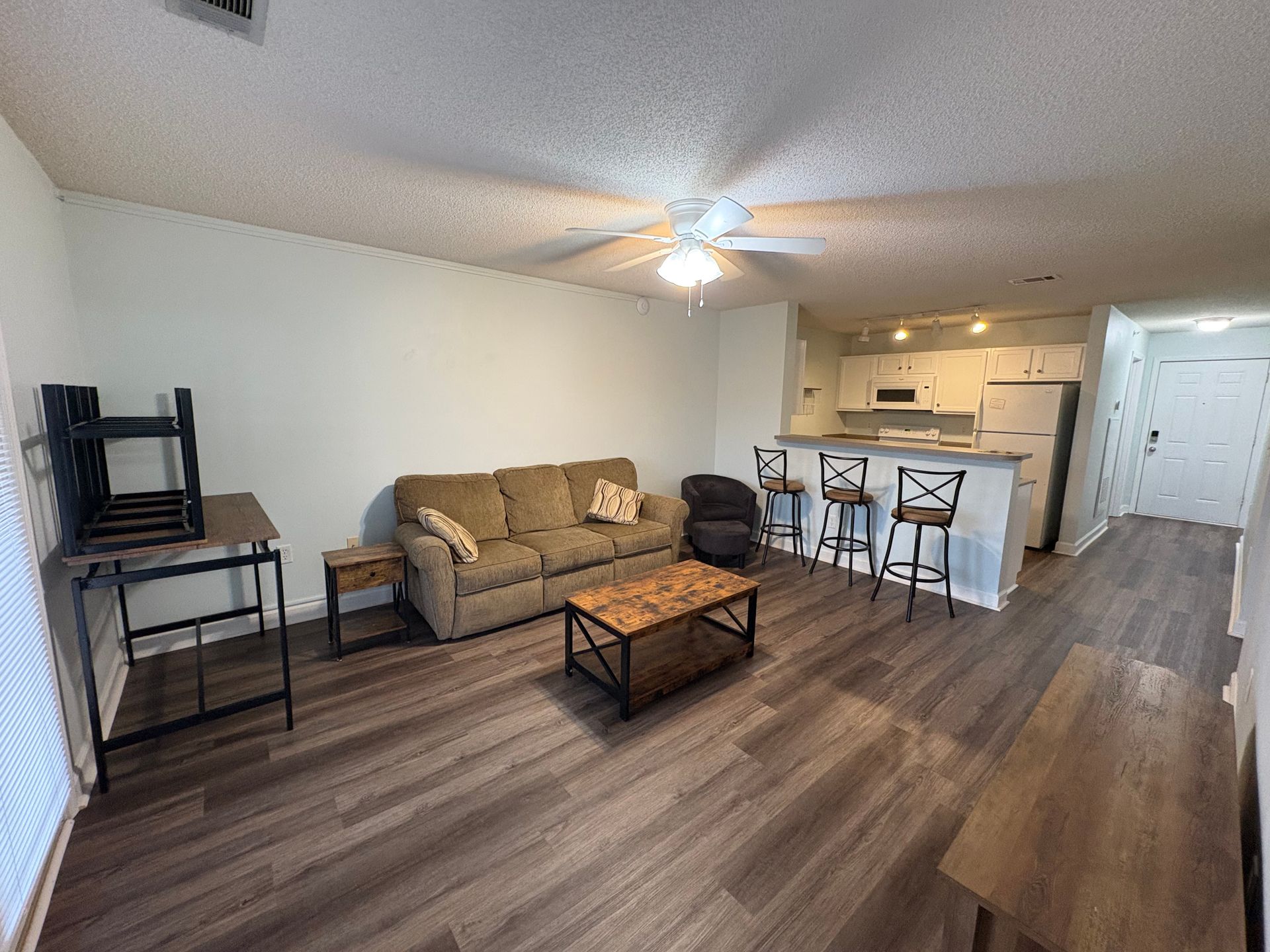 Seneca Apartment: 731 Harts Cove Way