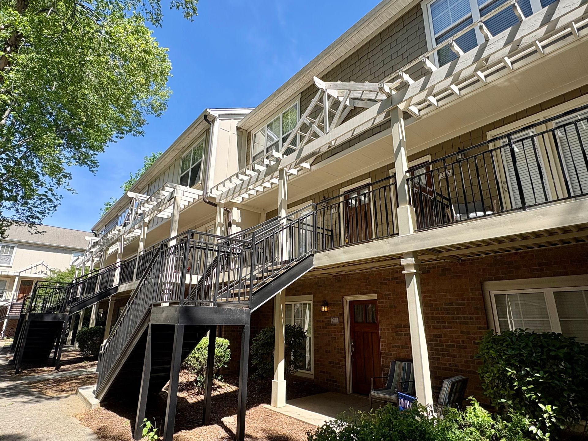 Clemson Apartment: 833 Old Greenville Hwy