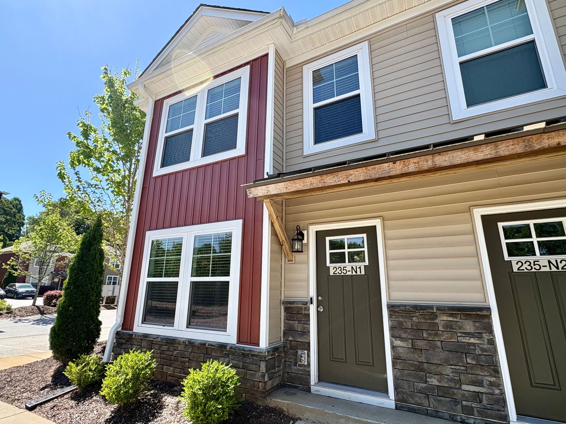 Clemson Apartment: 235 Pendleton Unit N-1