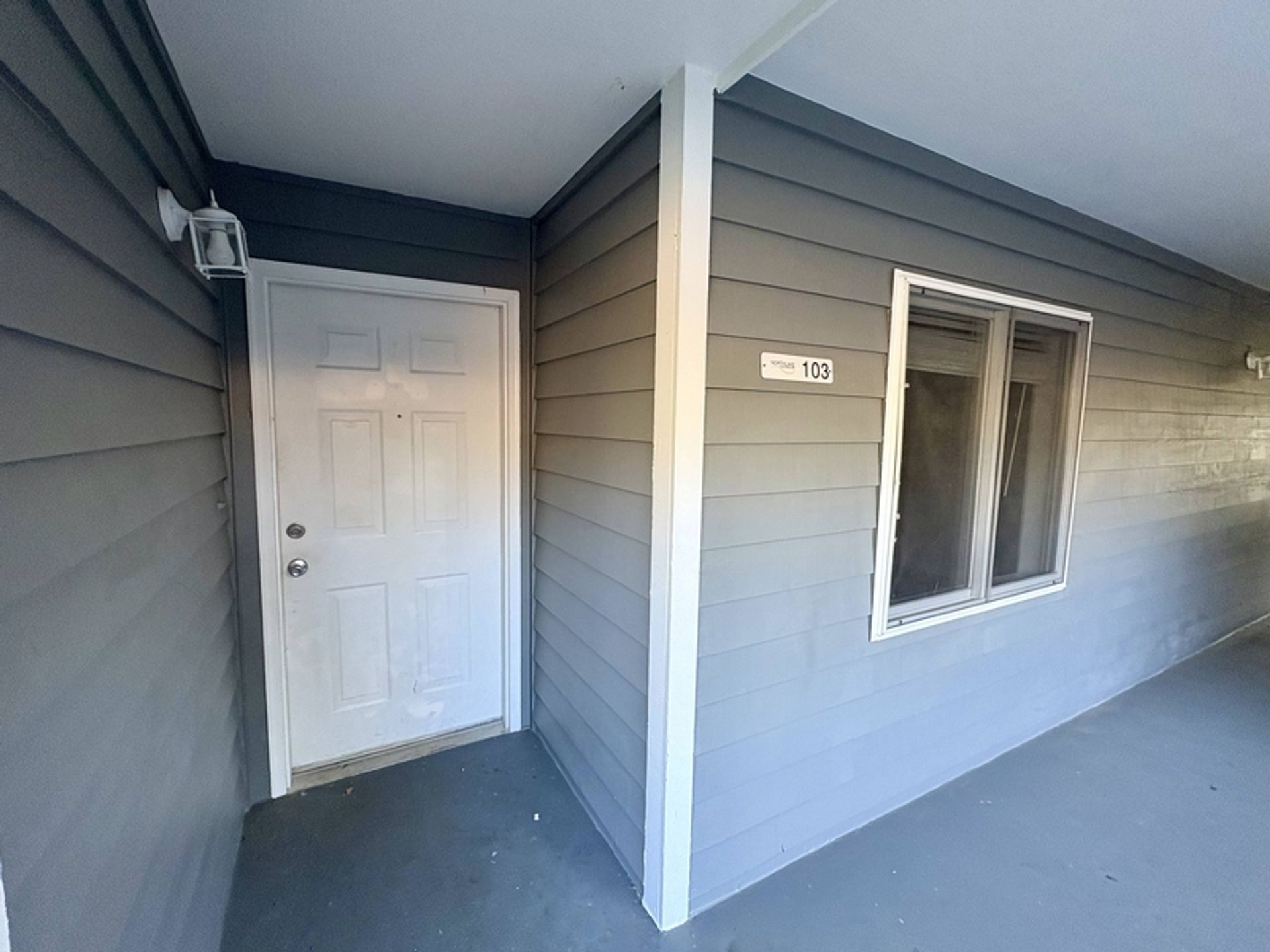 Anderson Apartment: 103 Northlake Drive