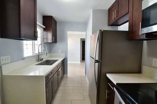 1003 E. Clark Ave - 4, Las Vegas, NV 89101