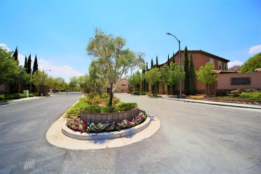 5991 Bassio Ave, Las Vegas, NV 89141