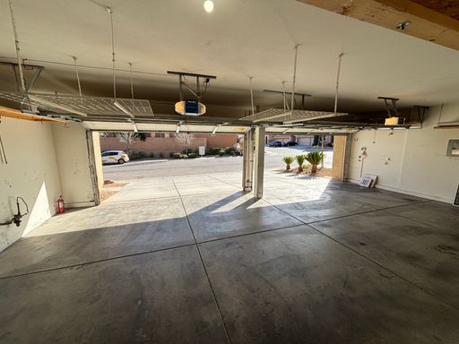 9218 Desert Heat Ave., Las Vegas, NV 89178