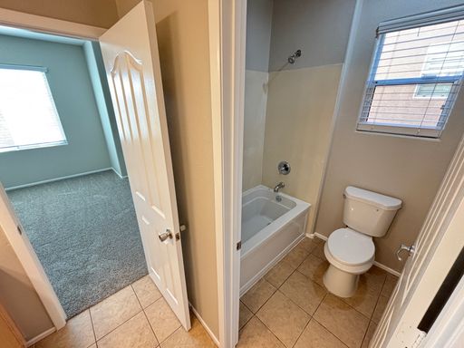 9218 Desert Heat Ave., Las Vegas, NV 89178