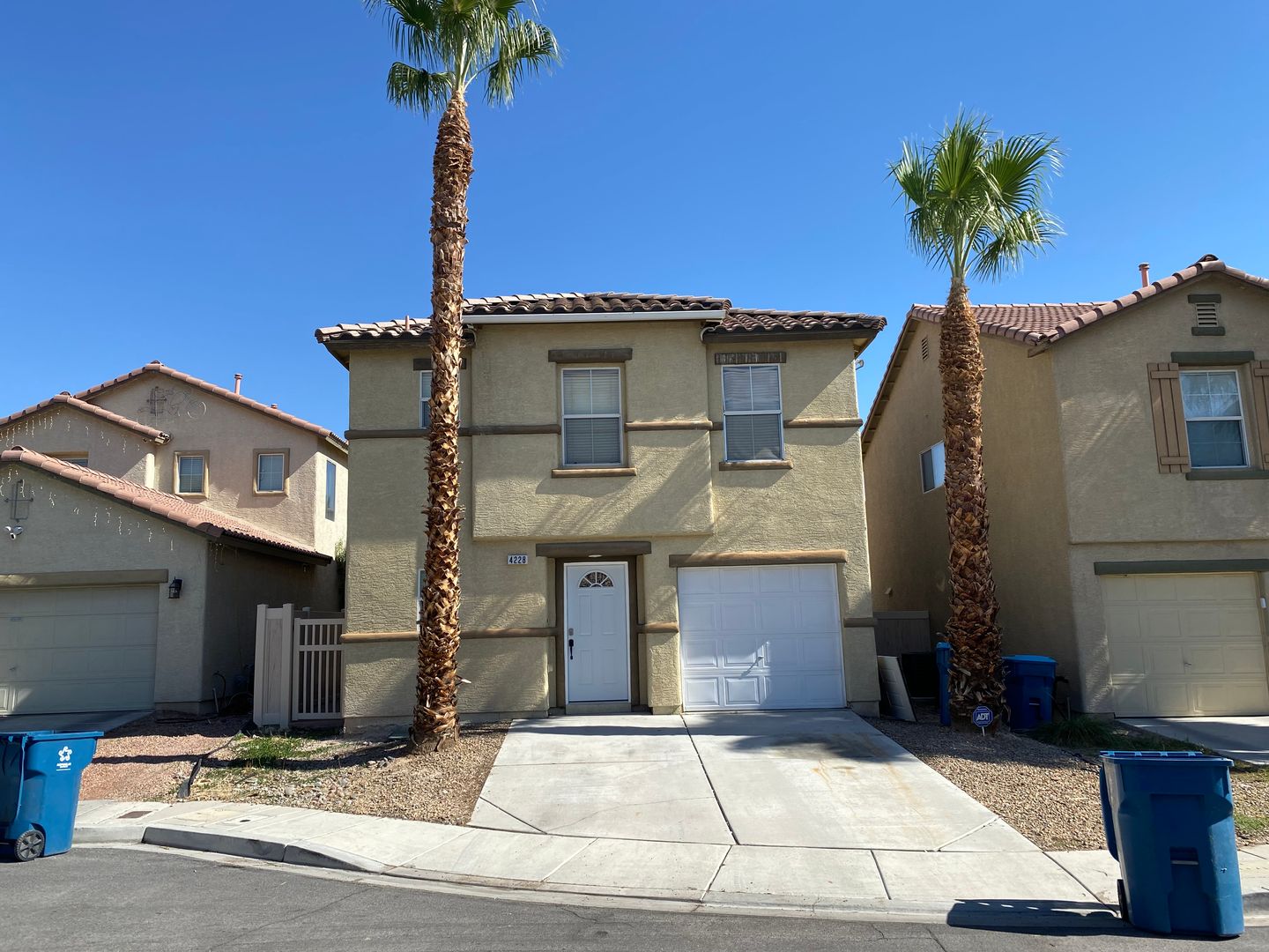 Las Vegas House: 4228 Apple Oak Court