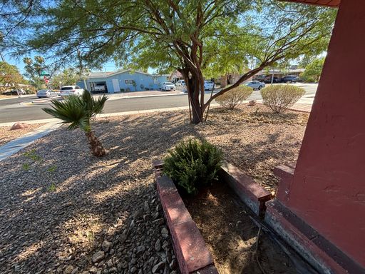 821 Griffith Ave, Las Vegas, NV 89104