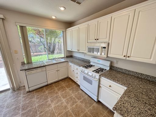 10319 Splendor Ridge Ave, Las Vegas, NV 89135