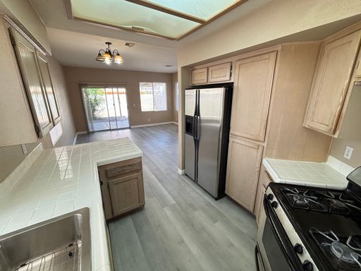 2398 Swifton Ct, Las Vegas, NV 89104