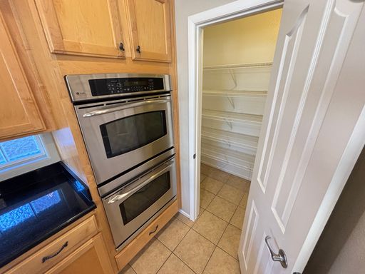 9218 Desert Heat Ave., Las Vegas, NV 89178