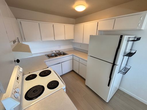 155 Westminster Way Unit C - 1, Henderson, NV 89015