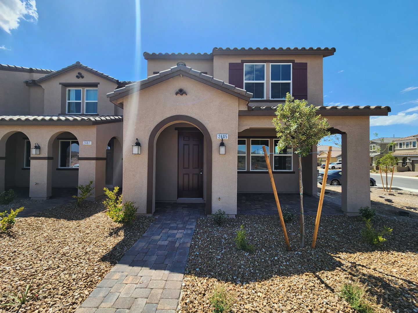 Henderson House: 2605 Aversa St