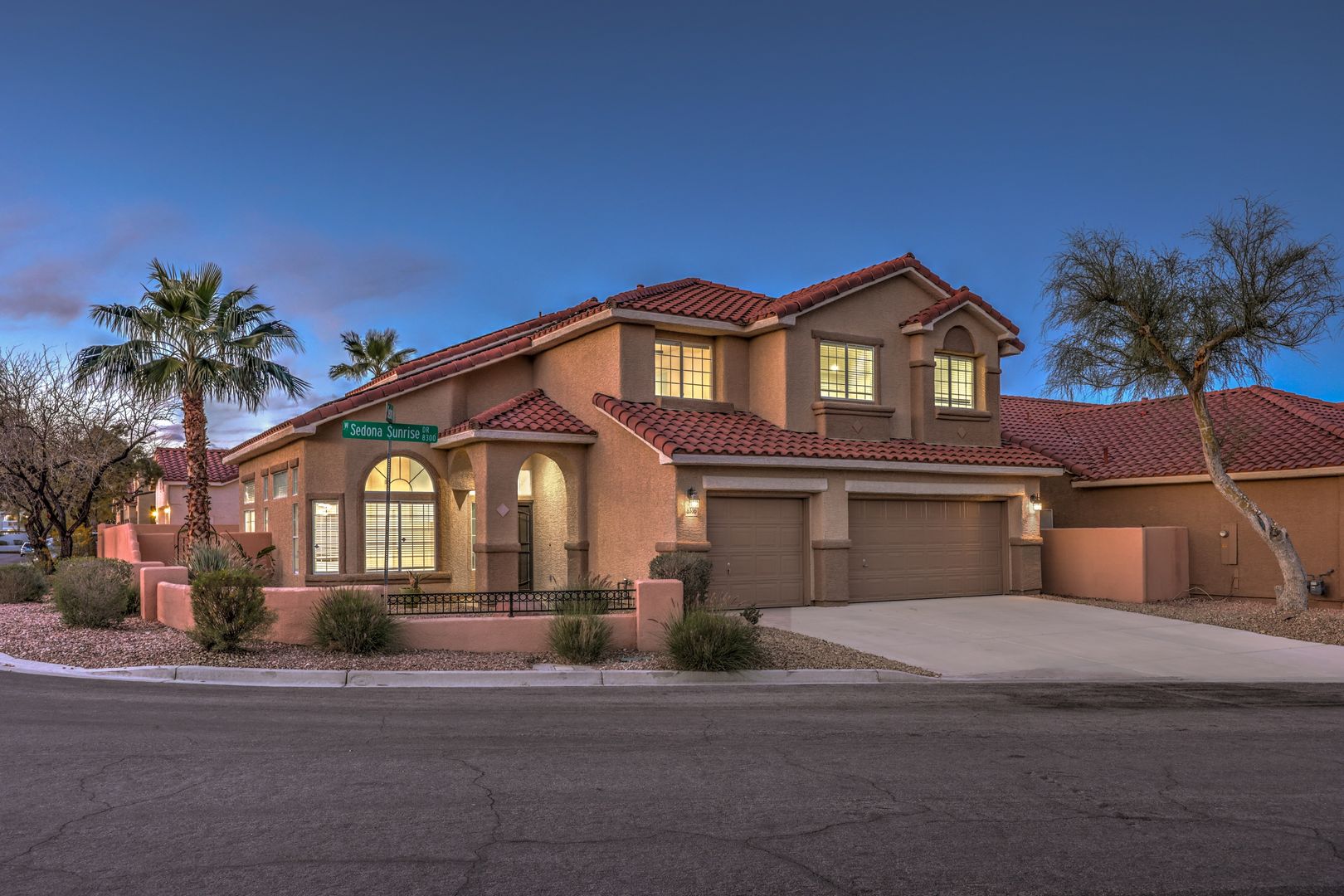 Las Vegas House: 8336 Sedona Sunrise Dr