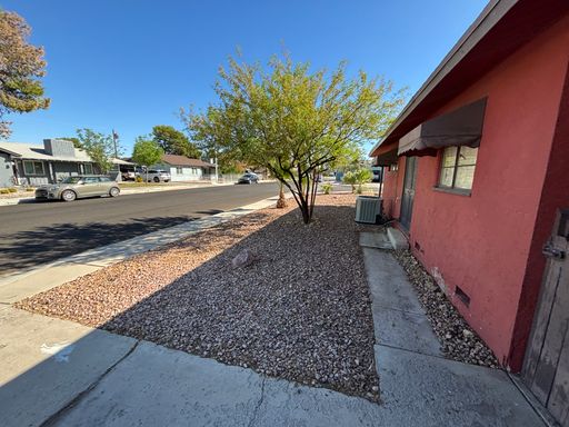 821 Griffith Ave, Las Vegas, NV 89104
