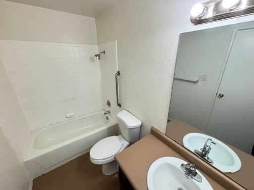 6940 Hopkins Drive Unit A, Las Vegas, NV 89156