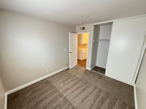 7206 Archcrest Ave., Las Vegas, NV 89147