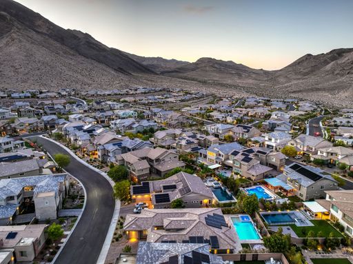 11180 Torch Cactus Dr, Las Vegas, NV 89138