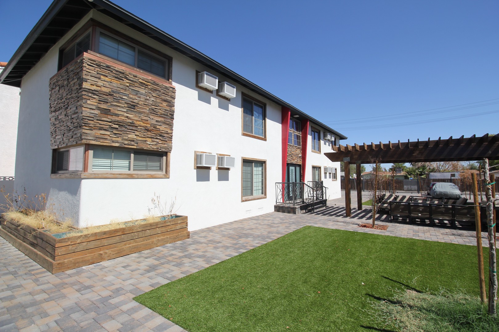 Las Vegas Apartment: 421 S. 10th St.