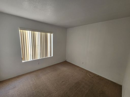 1917 Casa Verde Drive, North Las Vegas, NV 89031