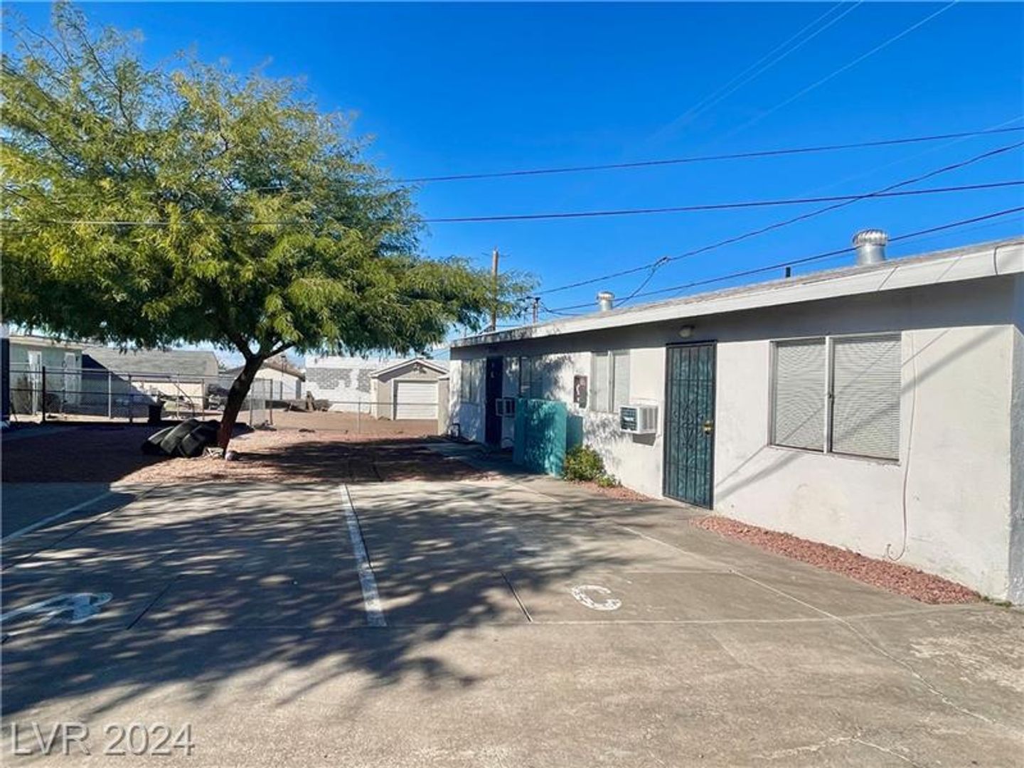 Henderson Apartment: 270 Tungsten Street Unit D